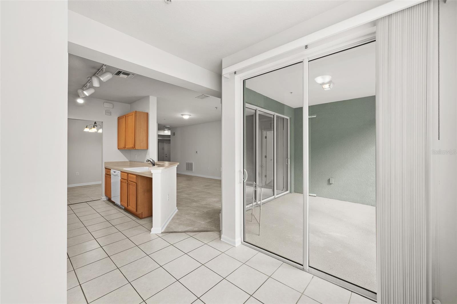 Image 26 of 44 For 2158 River Turia Circle