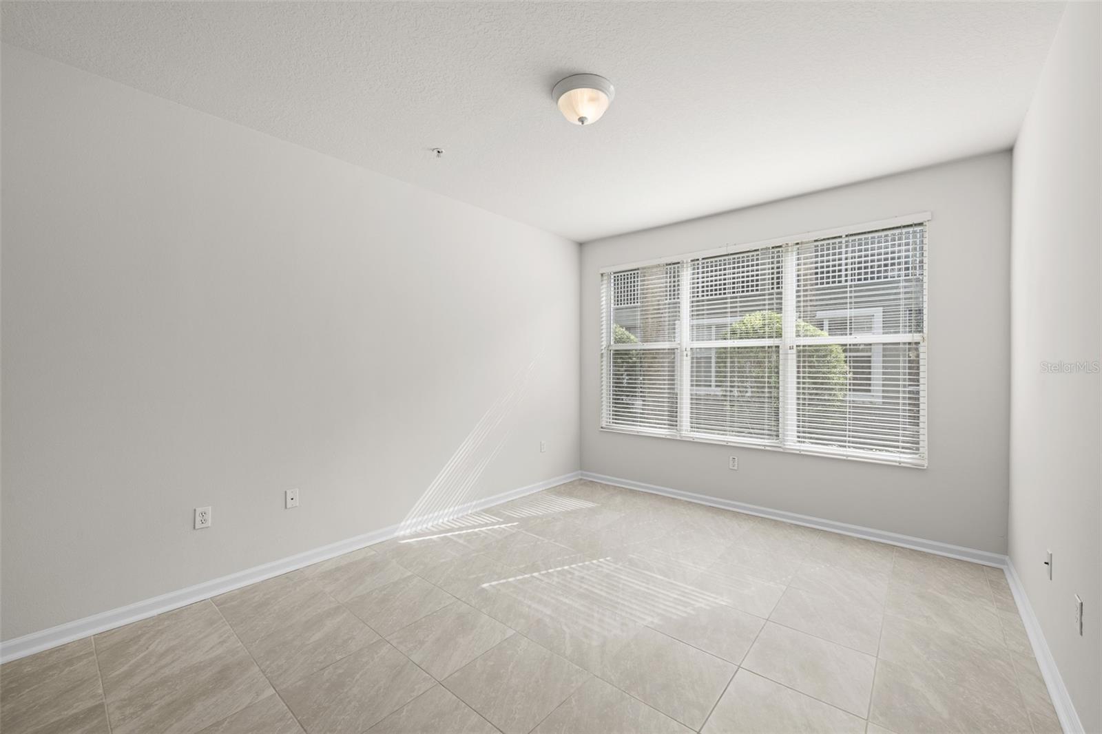 Image 5 of 44 For 2158 River Turia Circle