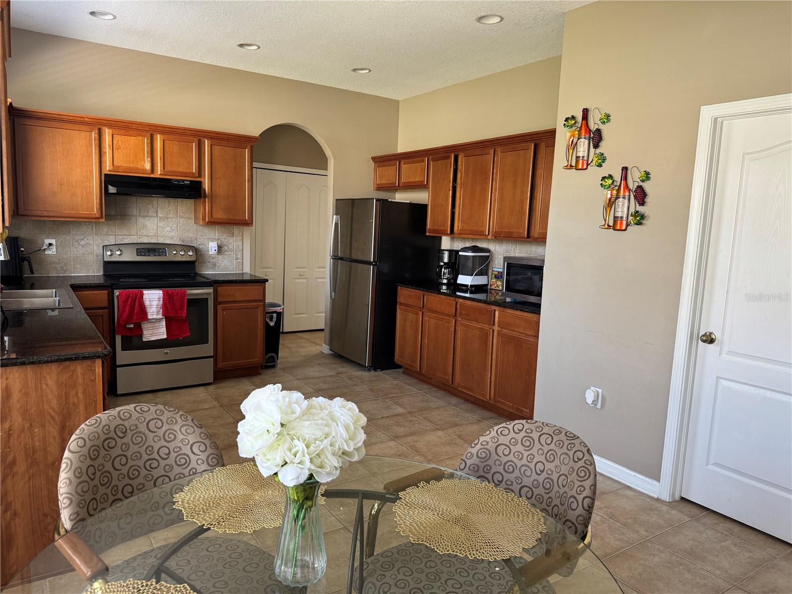 Image 7 of 18 For 435 Stone Briar Drive