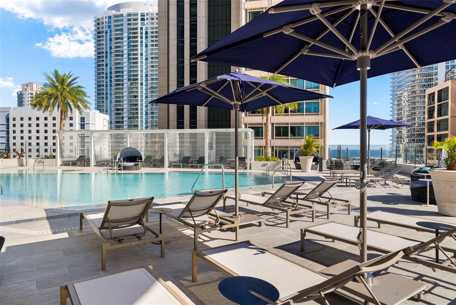 Image 26 of 36 For 275 1st Avenue 3807