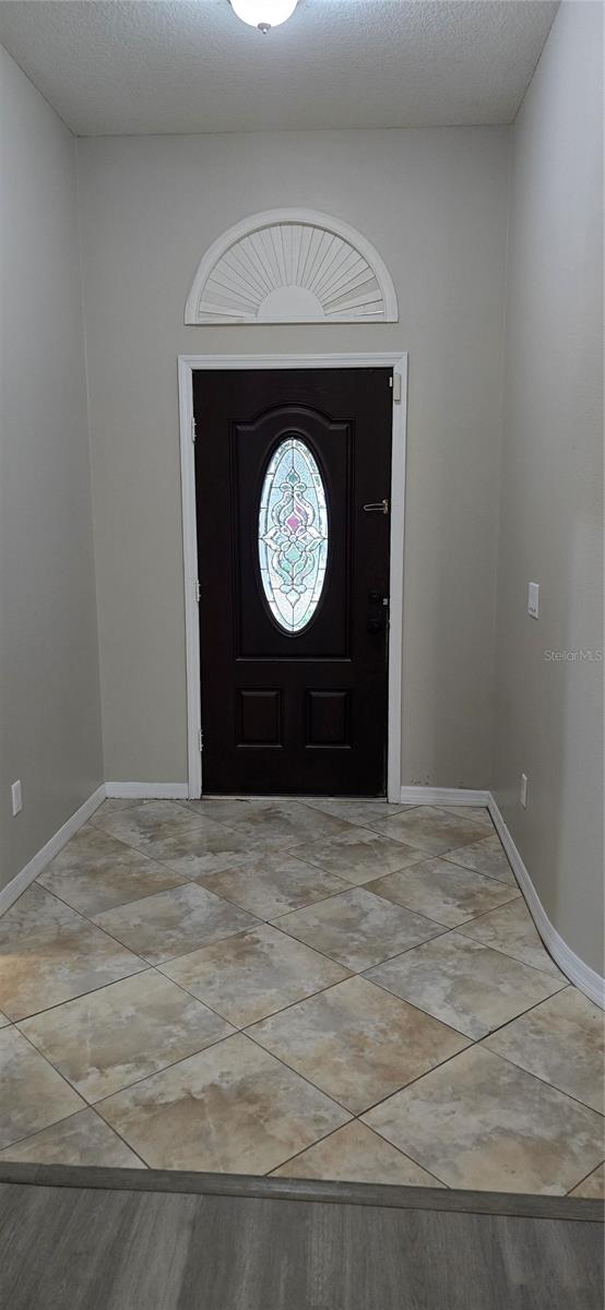 Image 5 of 32 For 1810 Greystone Heights Drive