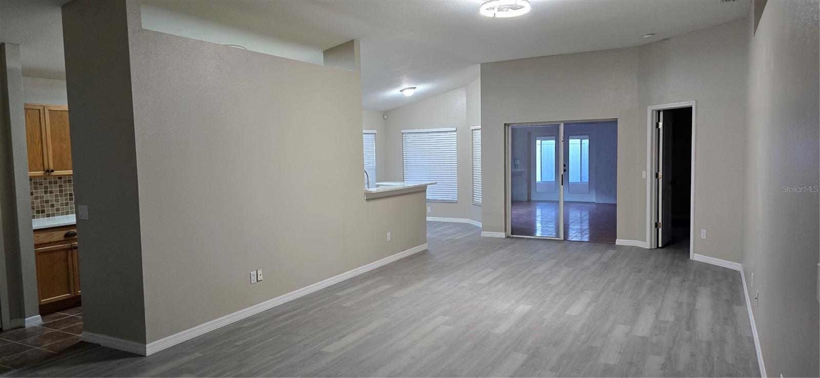Image 6 of 32 For 1810 Greystone Heights Drive