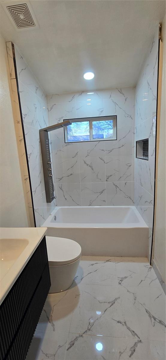 Image 9 of 32 For 1810 Greystone Heights Drive