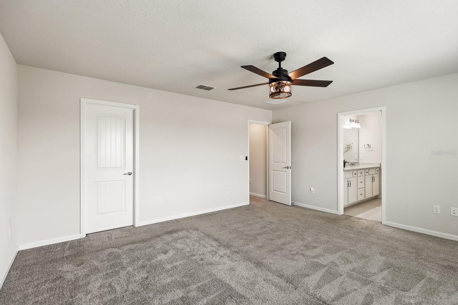 Image 16 of 34 For 728 Parsons Mooring Court