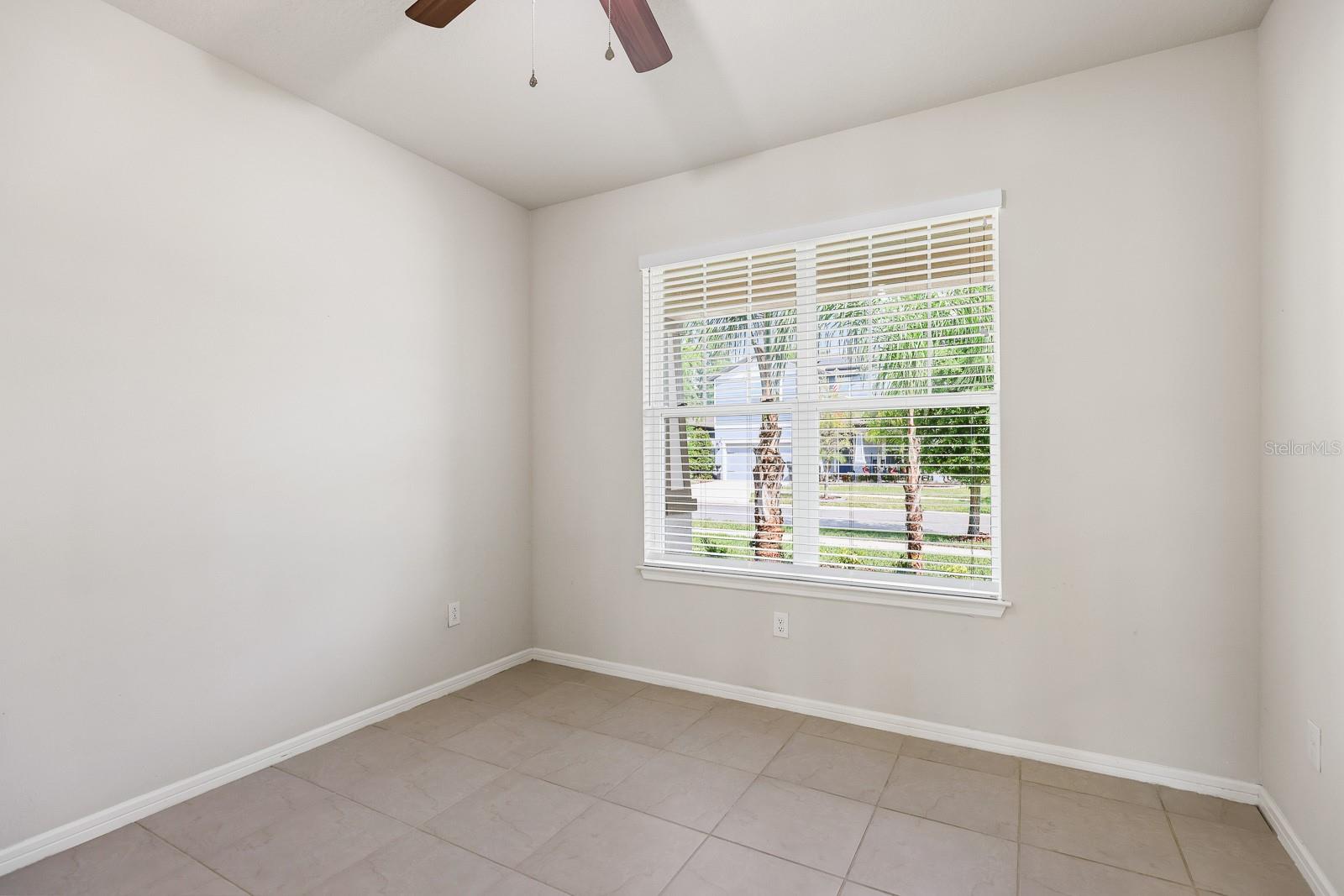 Image 4 of 34 For 728 Parsons Mooring Court