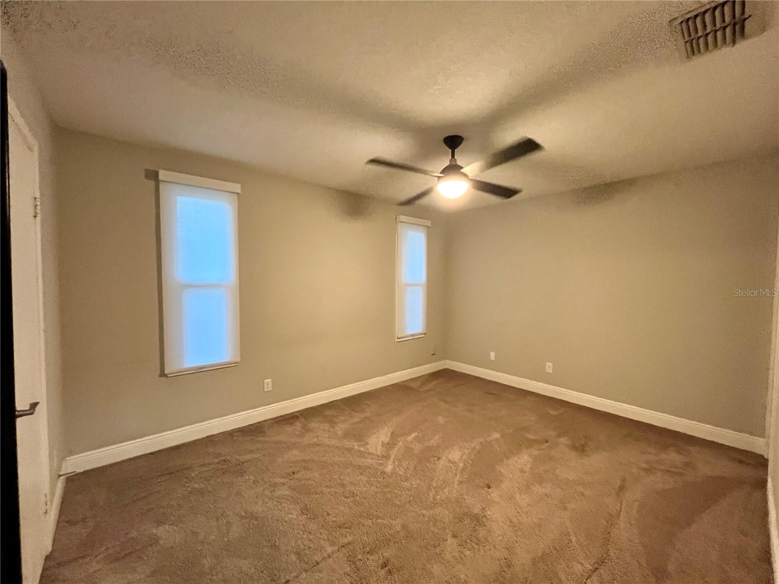 Image 16 of 26 For 727 Himes Avenue