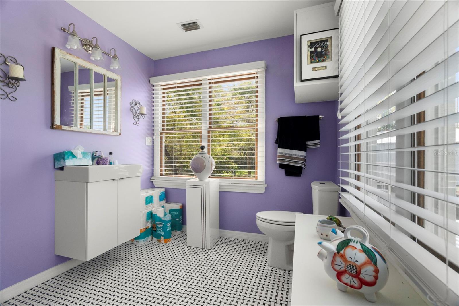 Listing photo id 28 for 6890 County Road 95