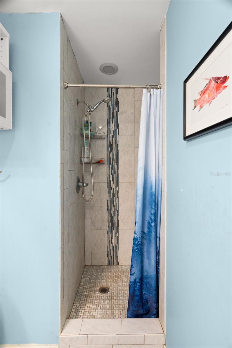 Listing photo id 34 for 6890 County Road 95