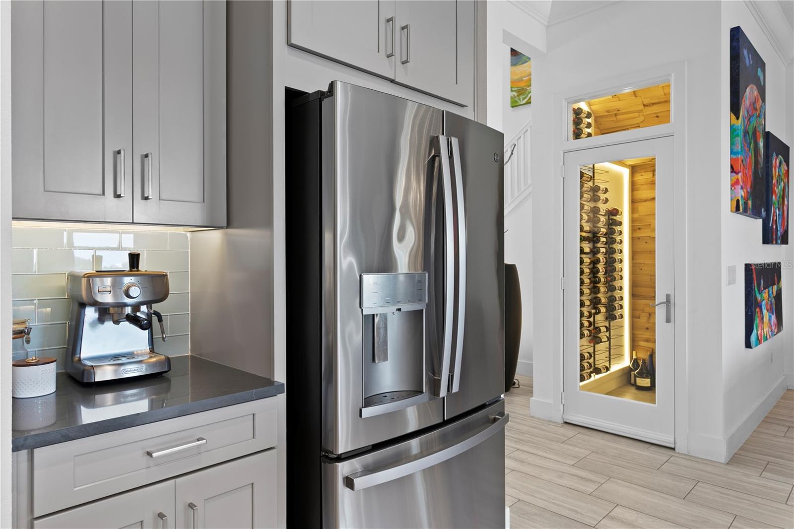 Image 16 of 69 For 916 Seagrape Drive