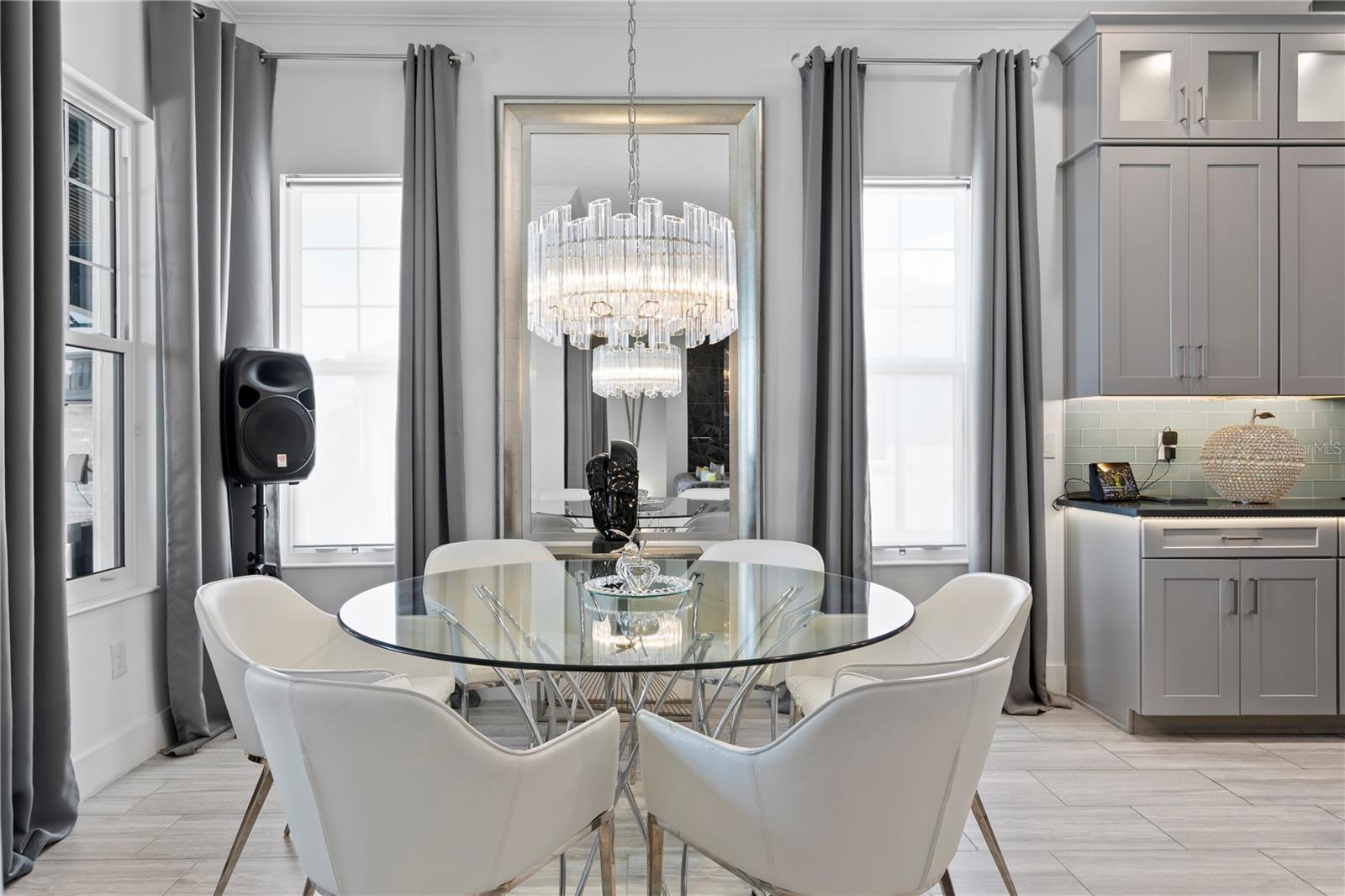 Image 23 of 69 For 916 Seagrape Drive