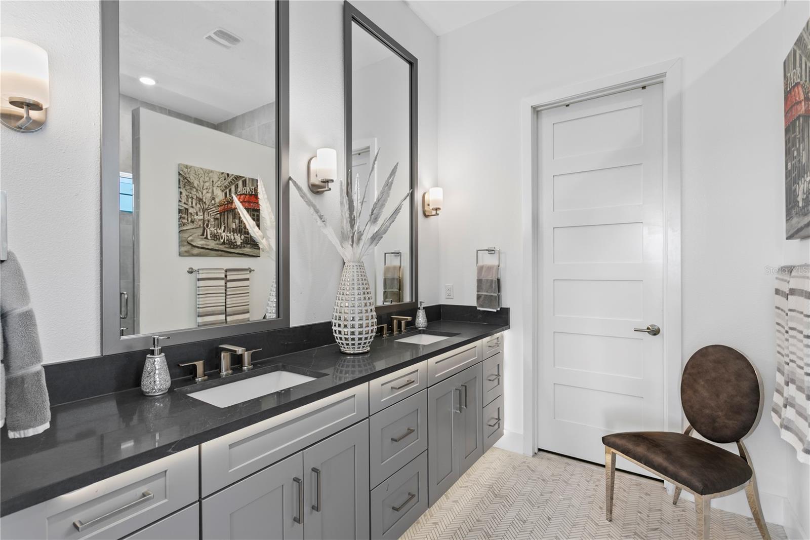 Image 29 of 69 For 916 Seagrape Drive