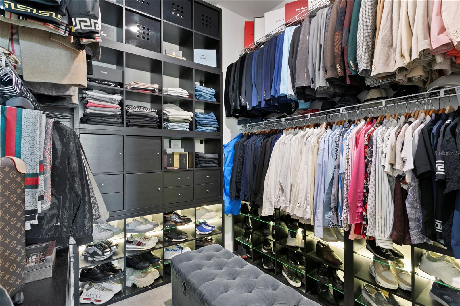 Image 31 of 69 For 916 Seagrape Drive