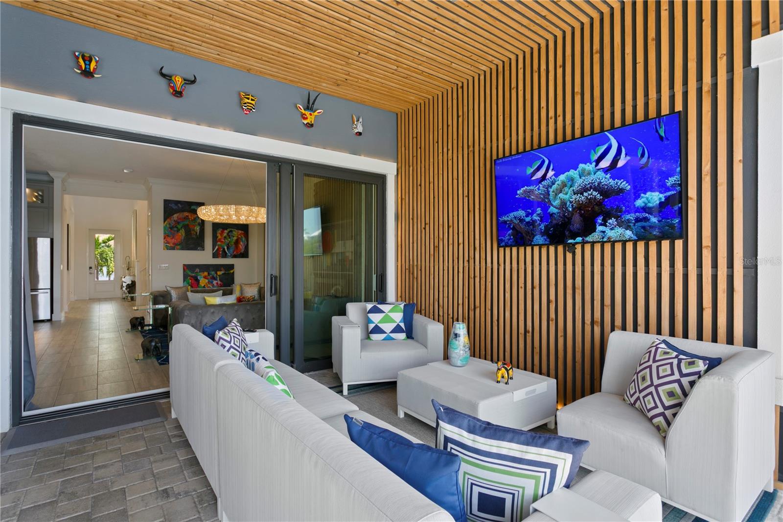 Image 34 of 69 For 916 Seagrape Drive