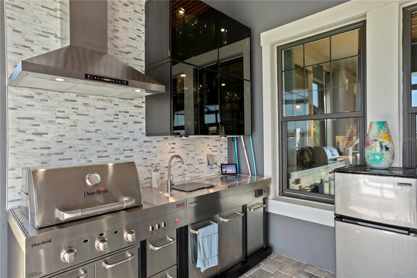 Image 38 of 69 For 916 Seagrape Drive