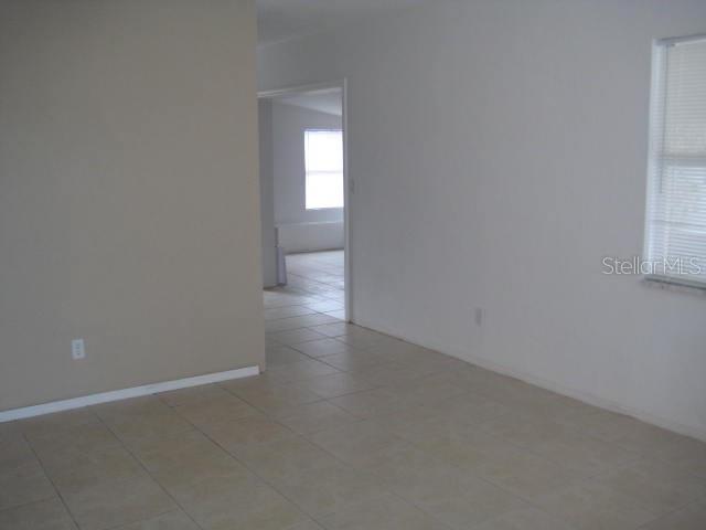 Image 6 of 12 For 5342 22nd Avenue N