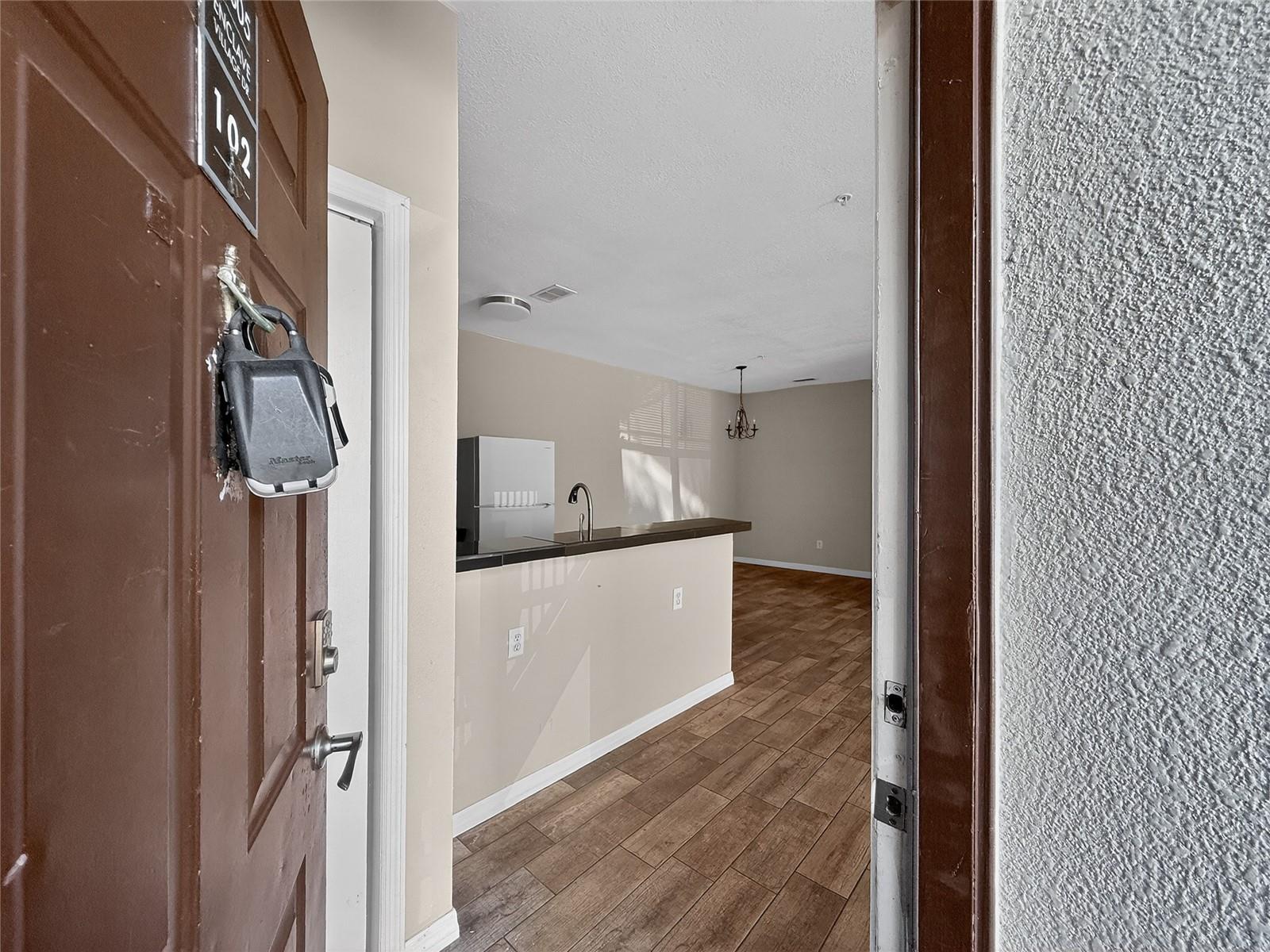 Image 3 of 62 For 16305 Enclave Village Drive 102