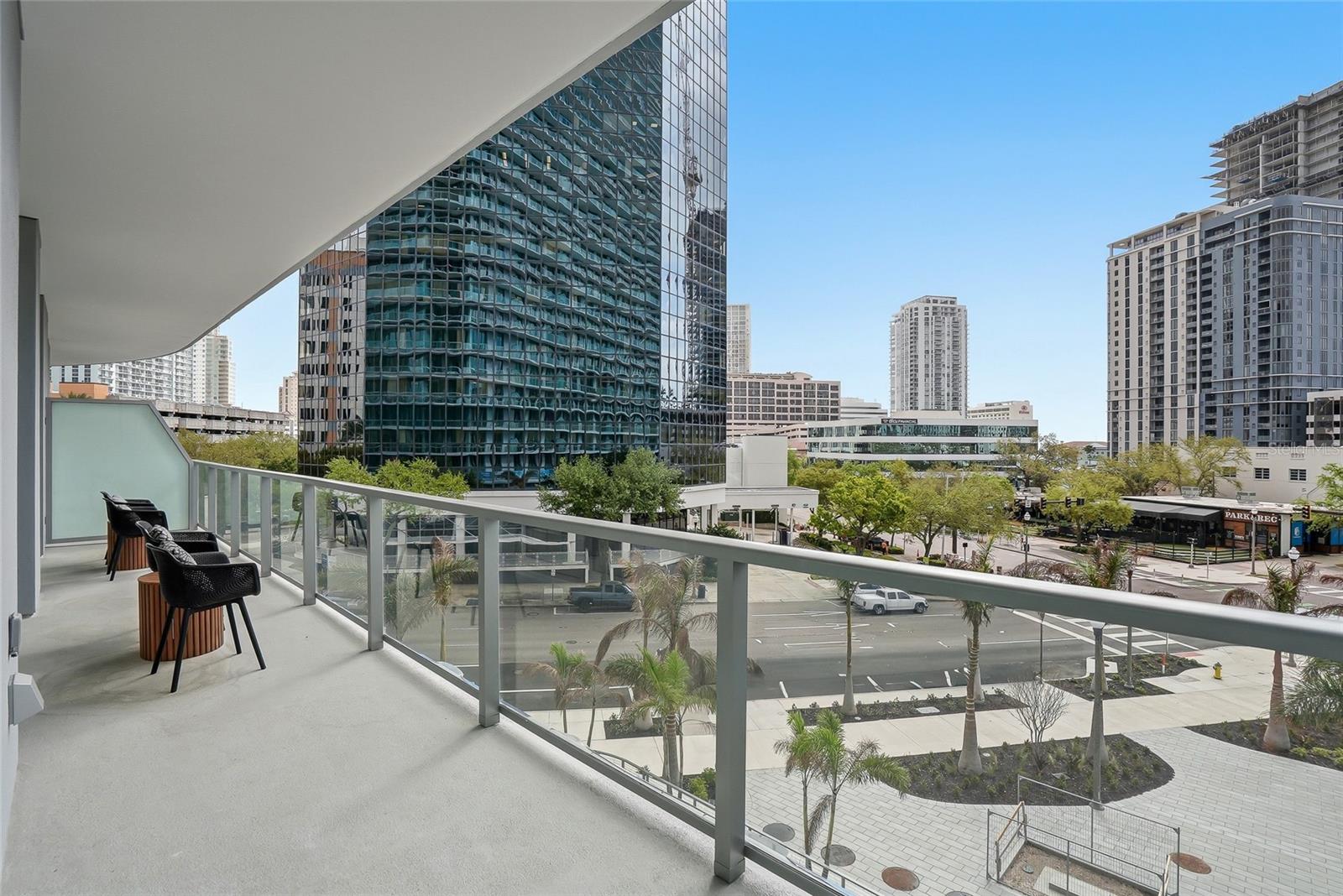 Image 24 of 100 For 400 Central Avenue 306