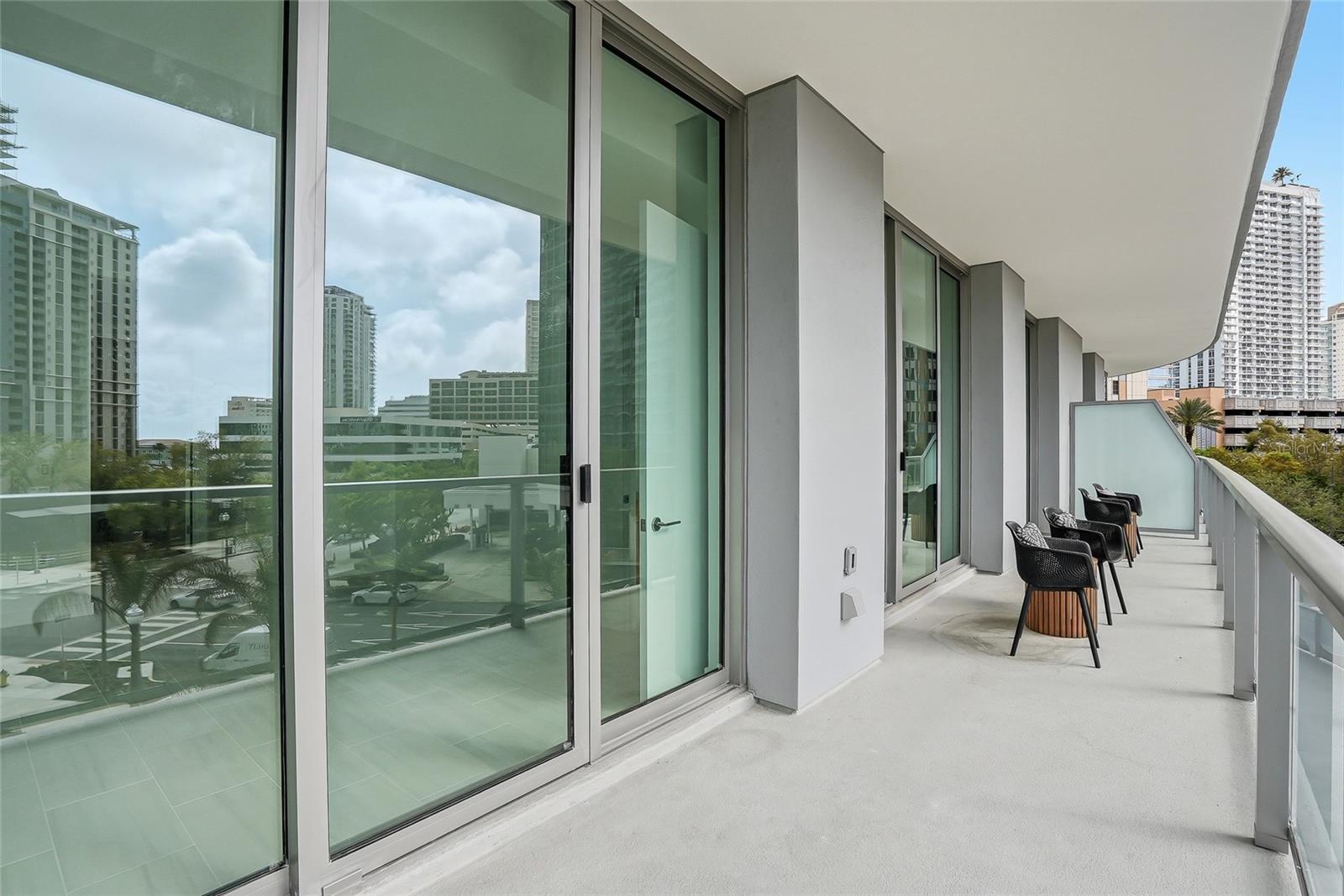 Image 25 of 100 For 400 Central Avenue 306