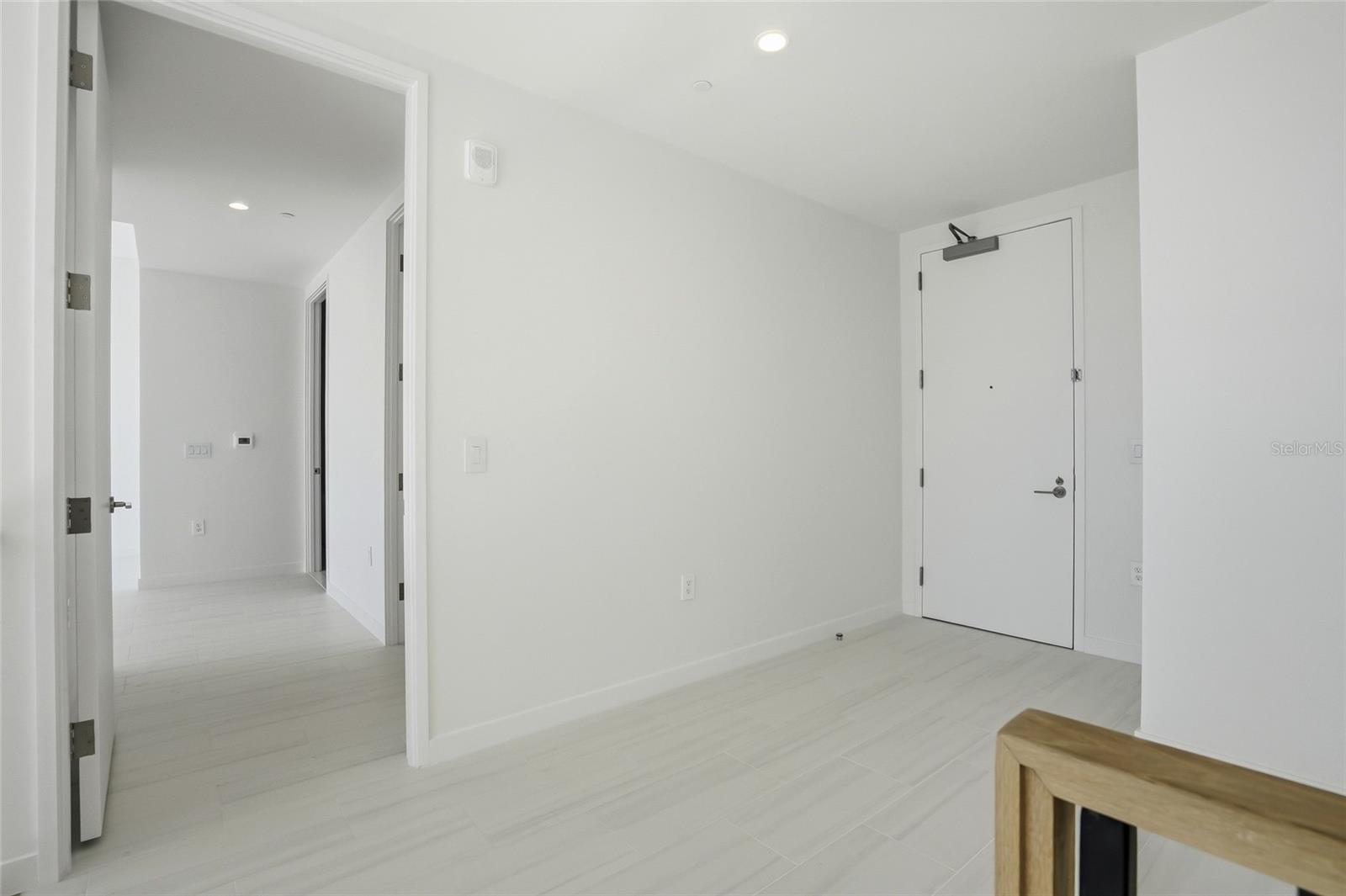 Image 45 of 100 For 400 Central Avenue 306