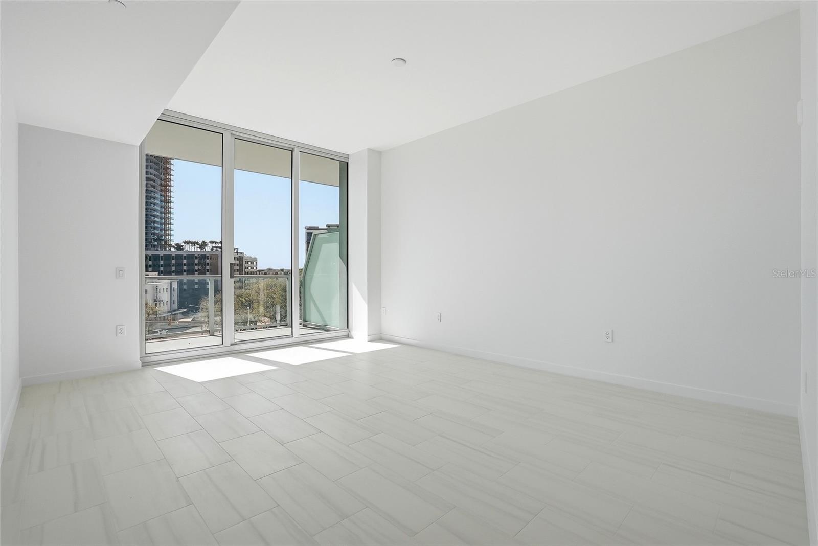 Image 49 of 100 For 400 Central Avenue 306