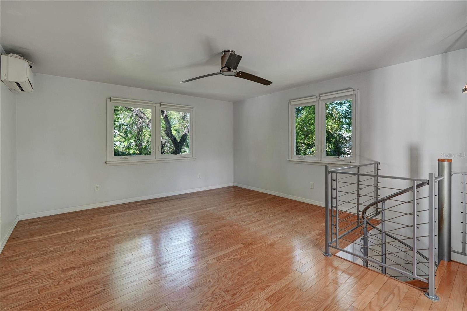 Image 30 of 53 For 151 20th Avenue S