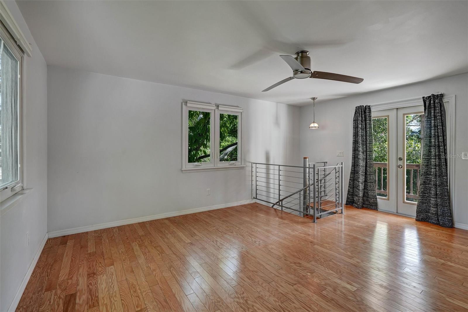 Image 31 of 53 For 151 20th Avenue S