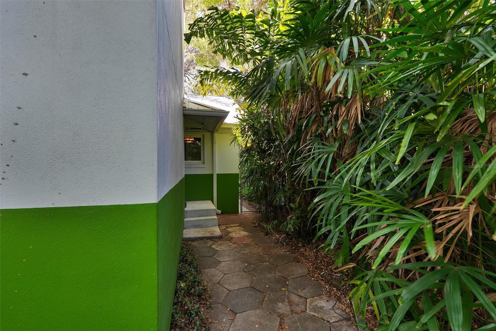 Image 43 of 53 For 151 20th Avenue S