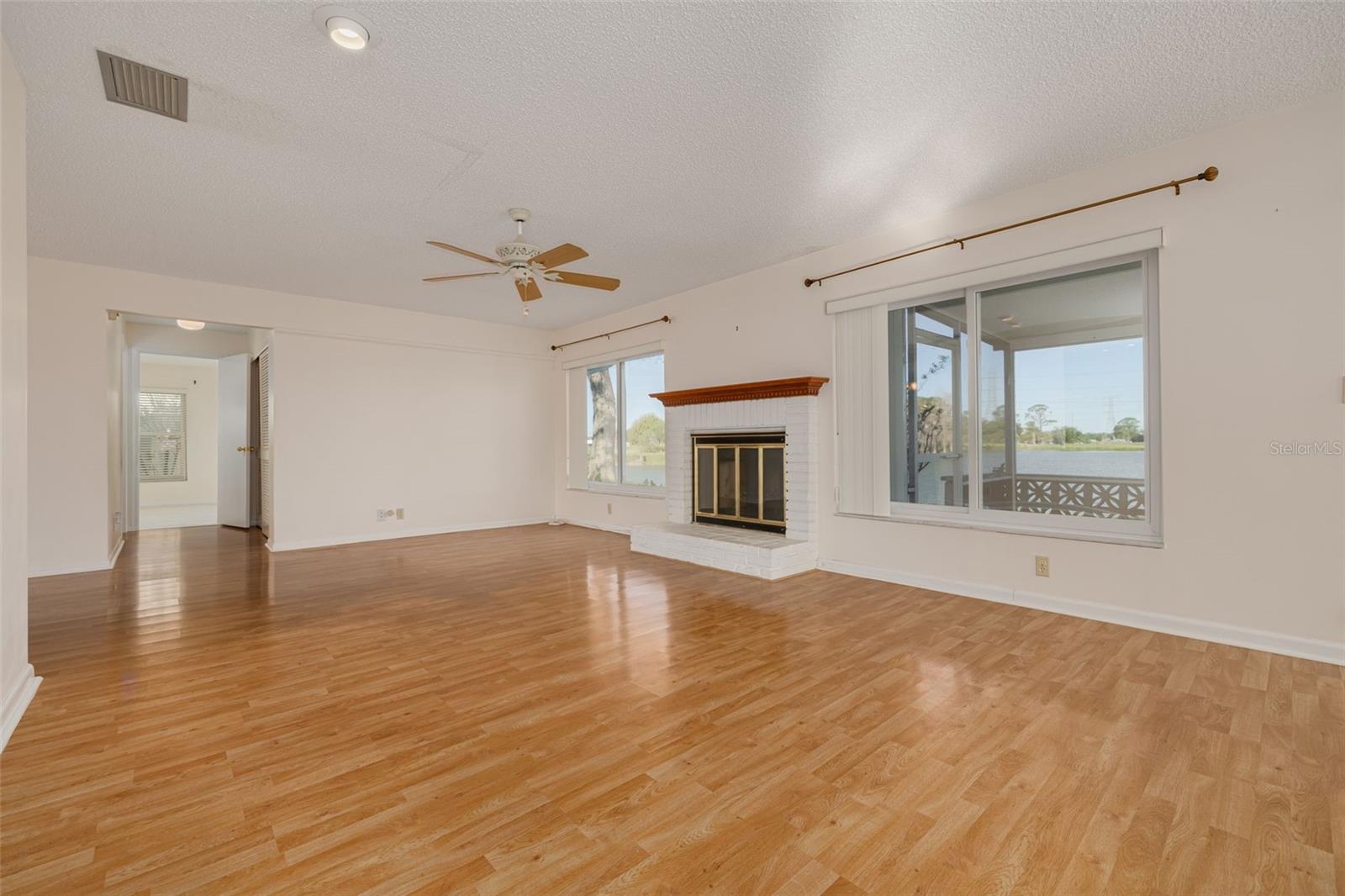 Image 14 of 41 For 3631 93rd Avenue N