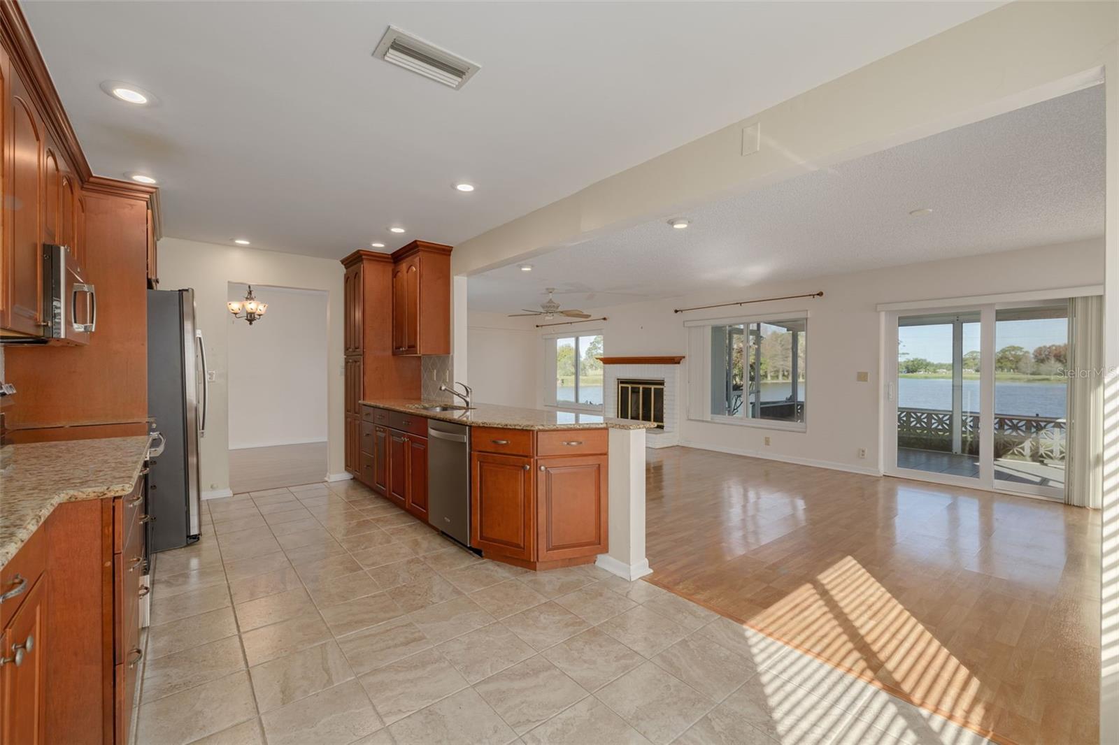 Image 20 of 41 For 3631 93rd Avenue N