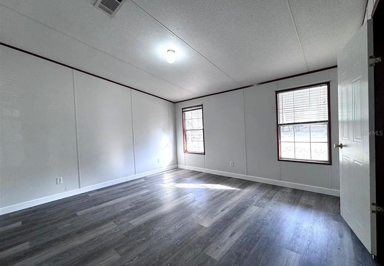 Image 16 of 23 For 11908 Care Point