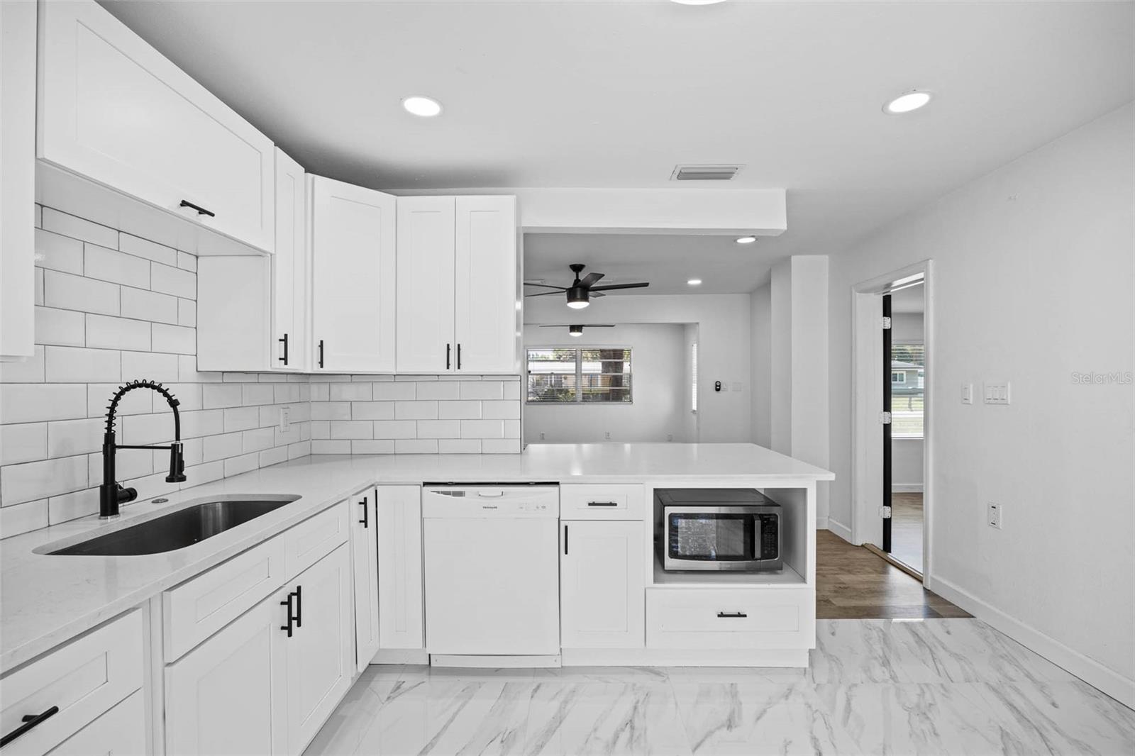 Image 12 of 33 For 4427 Oklahoma Avenue