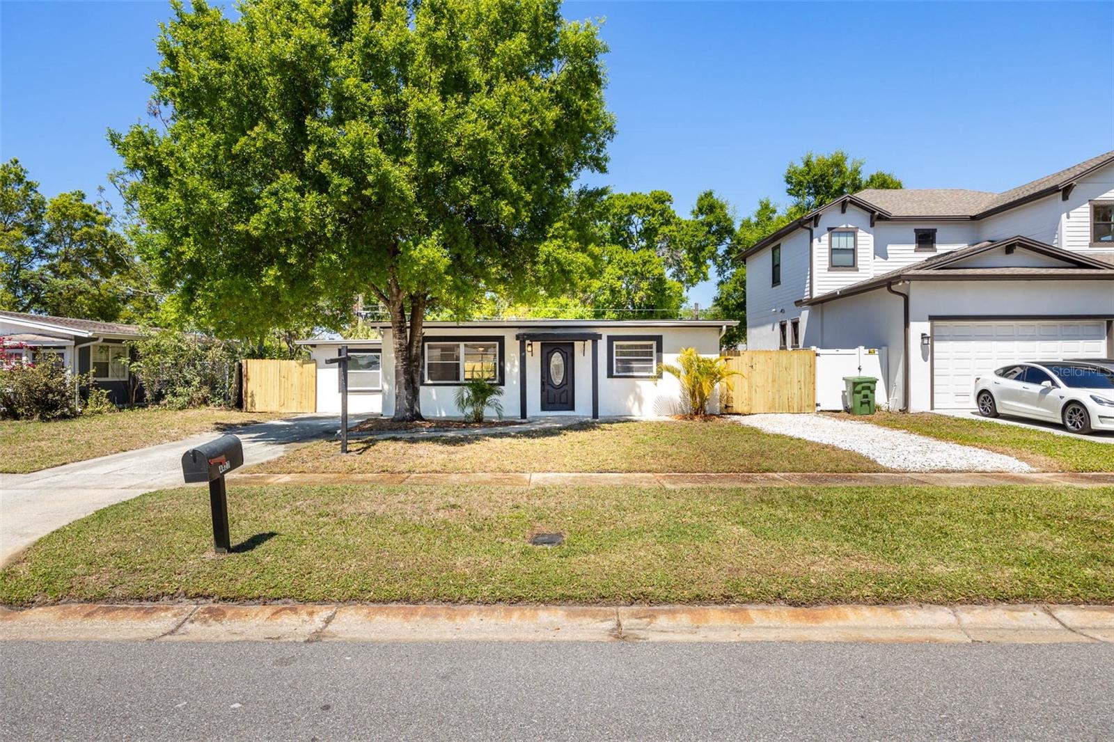 Image 2 of 33 For 4427 Oklahoma Avenue