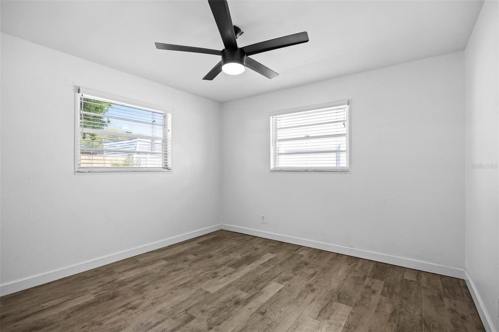 Image 20 of 33 For 4427 Oklahoma Avenue