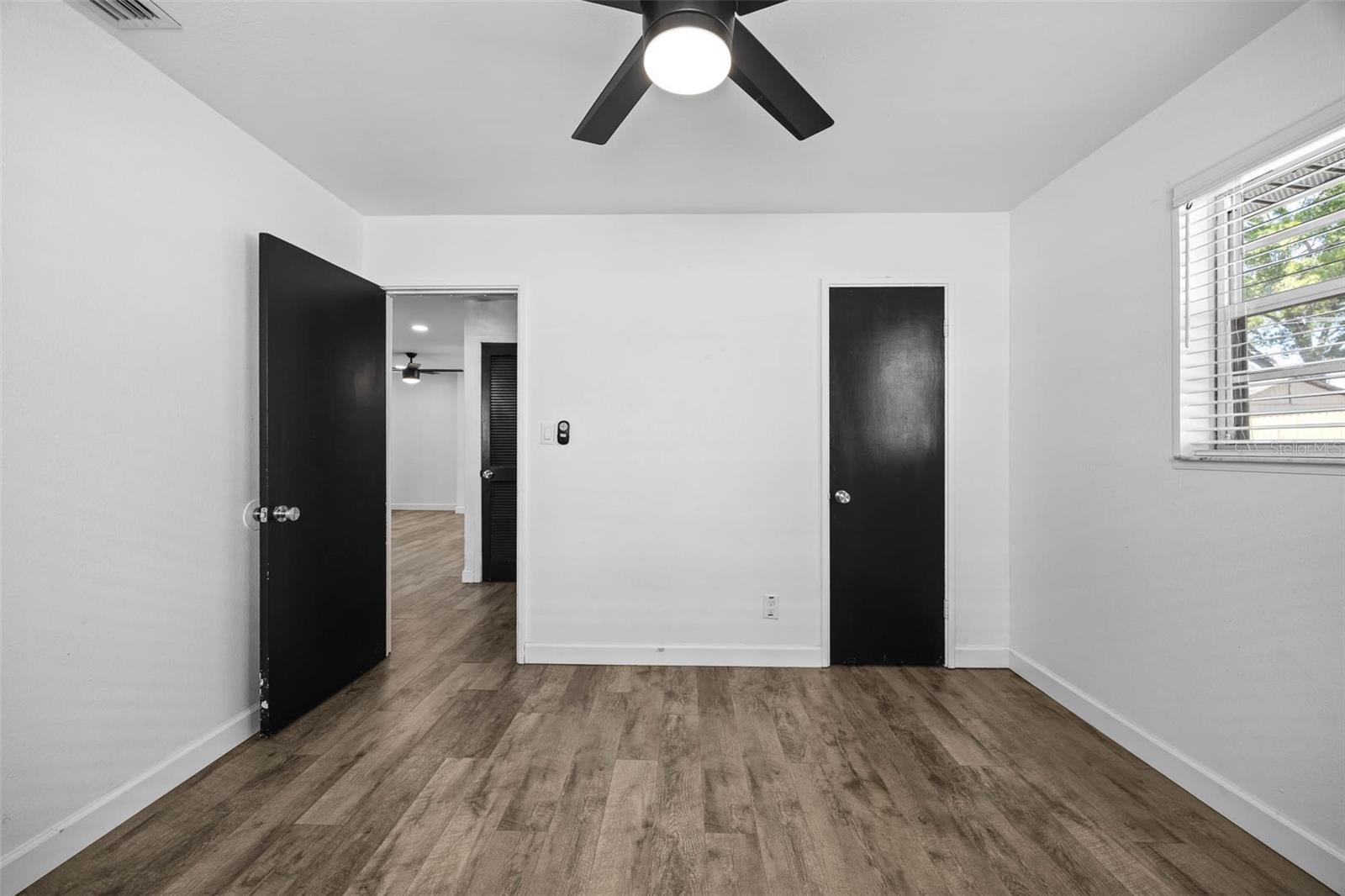 Image 21 of 33 For 4427 Oklahoma Avenue