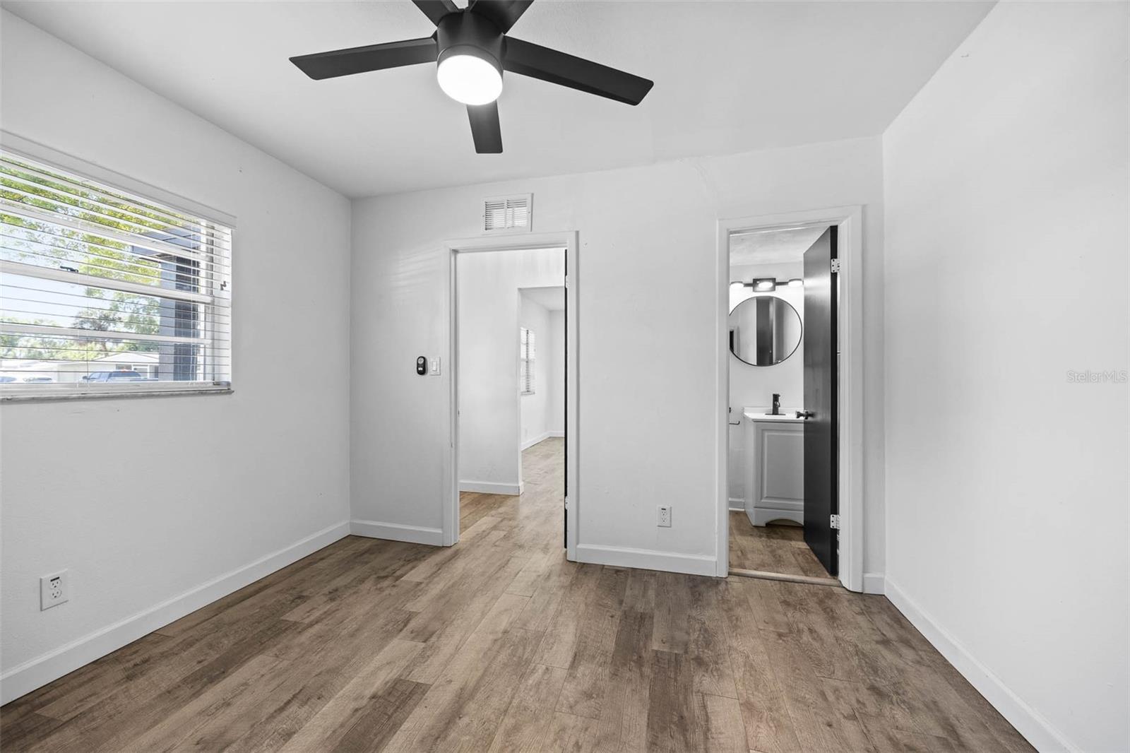 Image 26 of 33 For 4427 Oklahoma Avenue