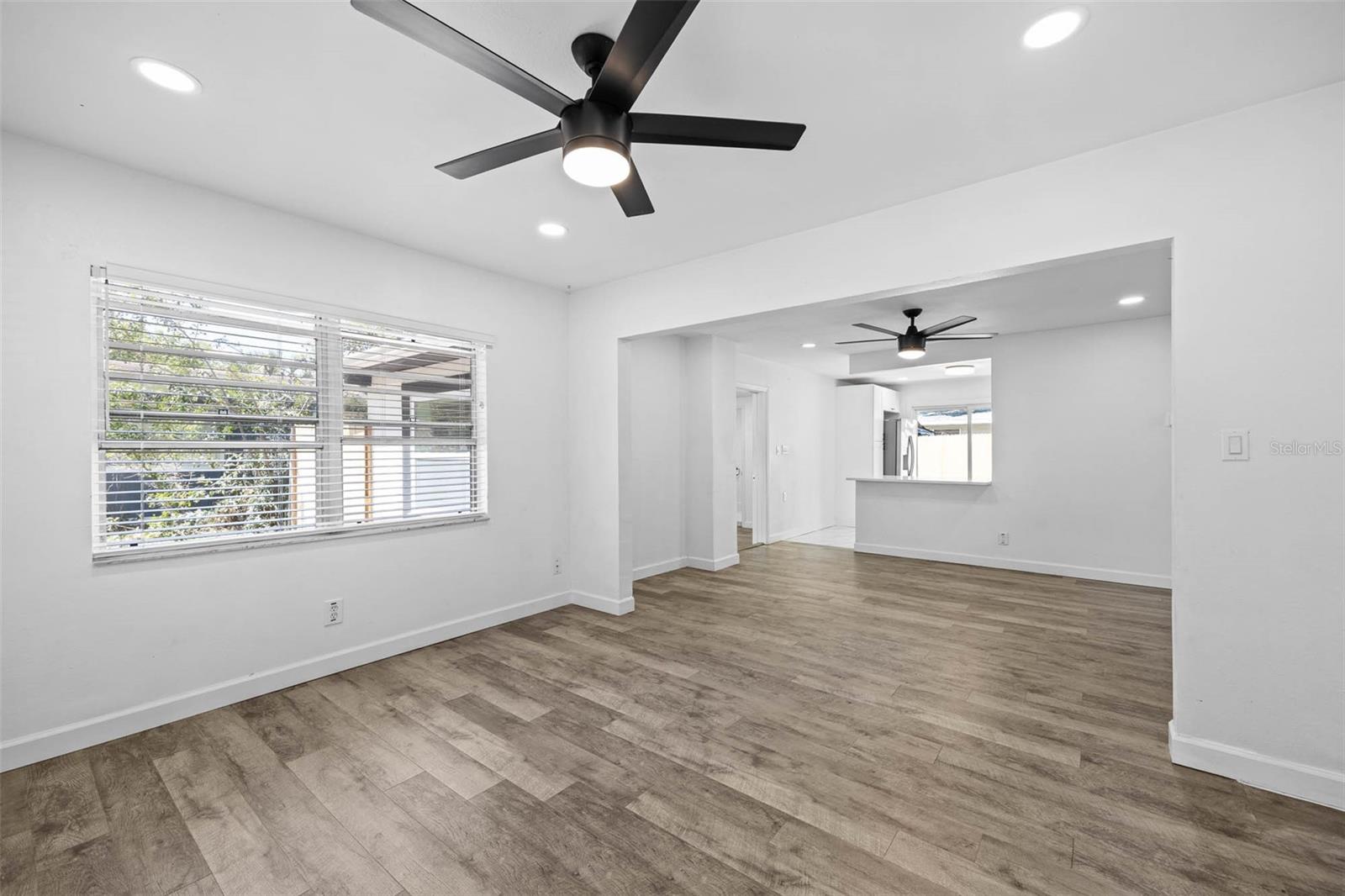 Image 4 of 33 For 4427 Oklahoma Avenue