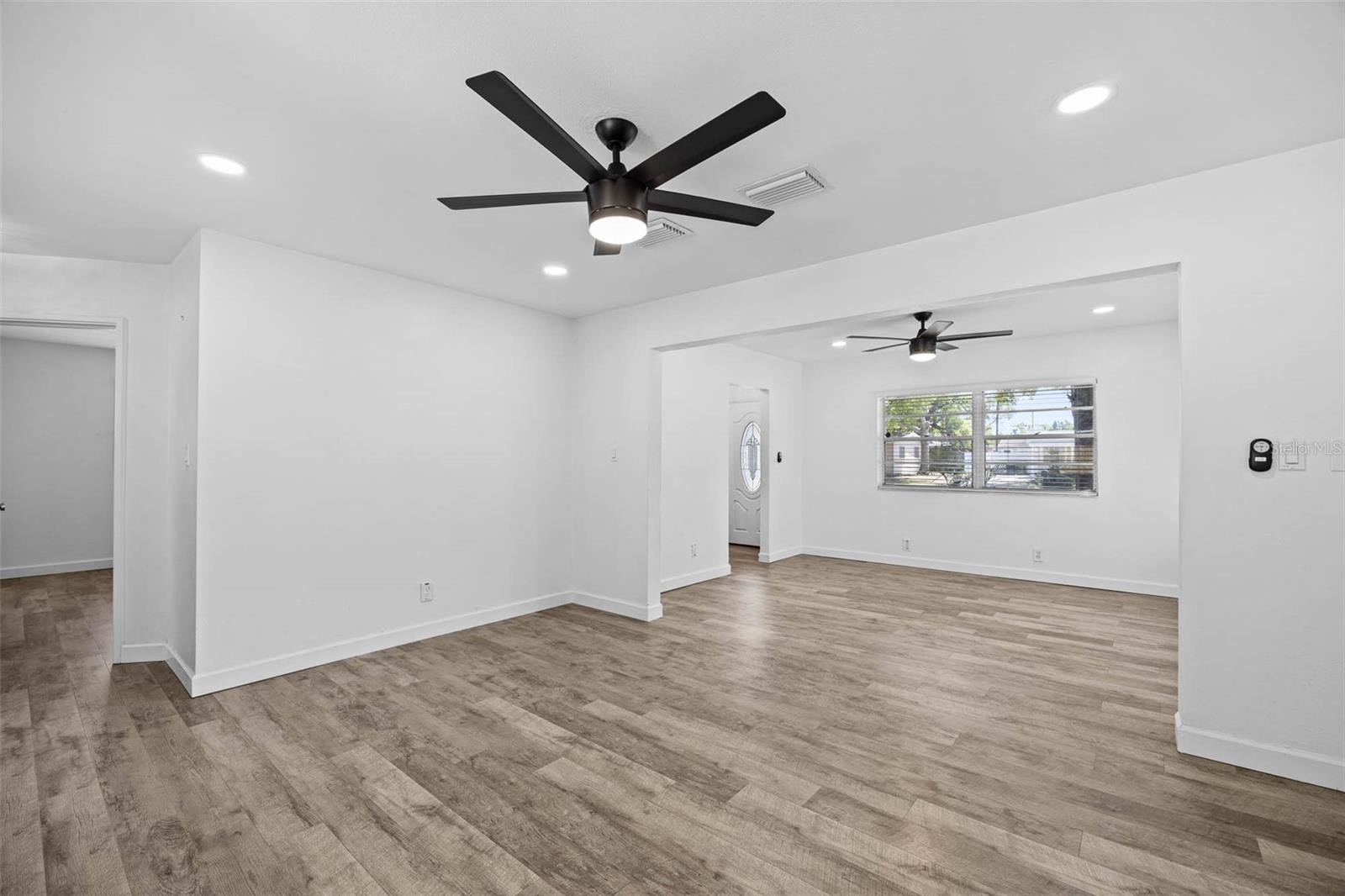 Image 6 of 33 For 4427 Oklahoma Avenue