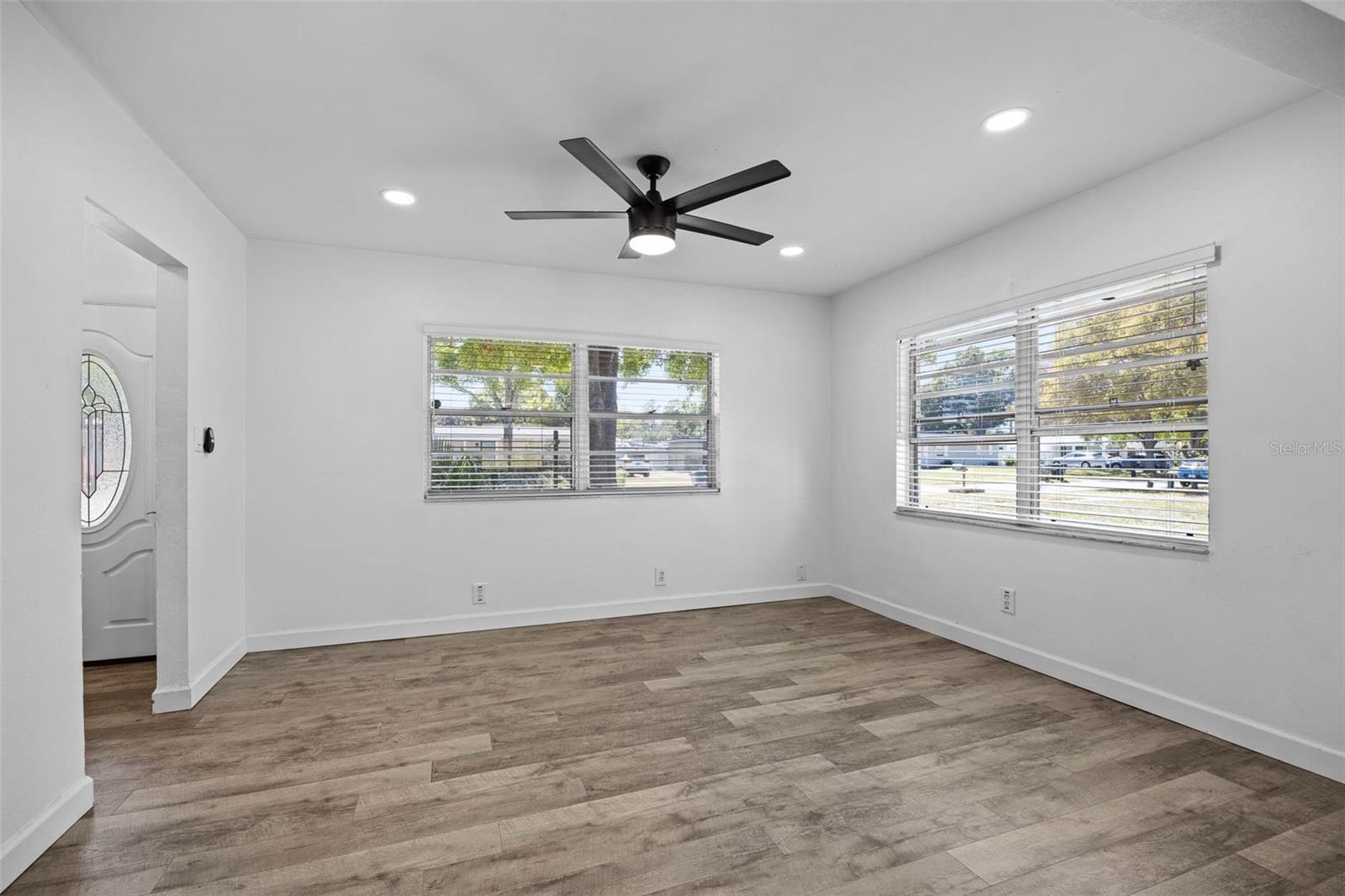 Image 8 of 33 For 4427 Oklahoma Avenue