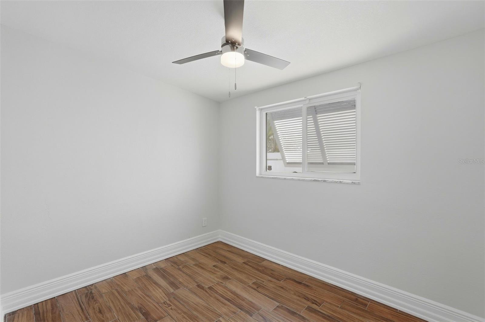 Image 10 of 23 For 320 93rd Avenue N