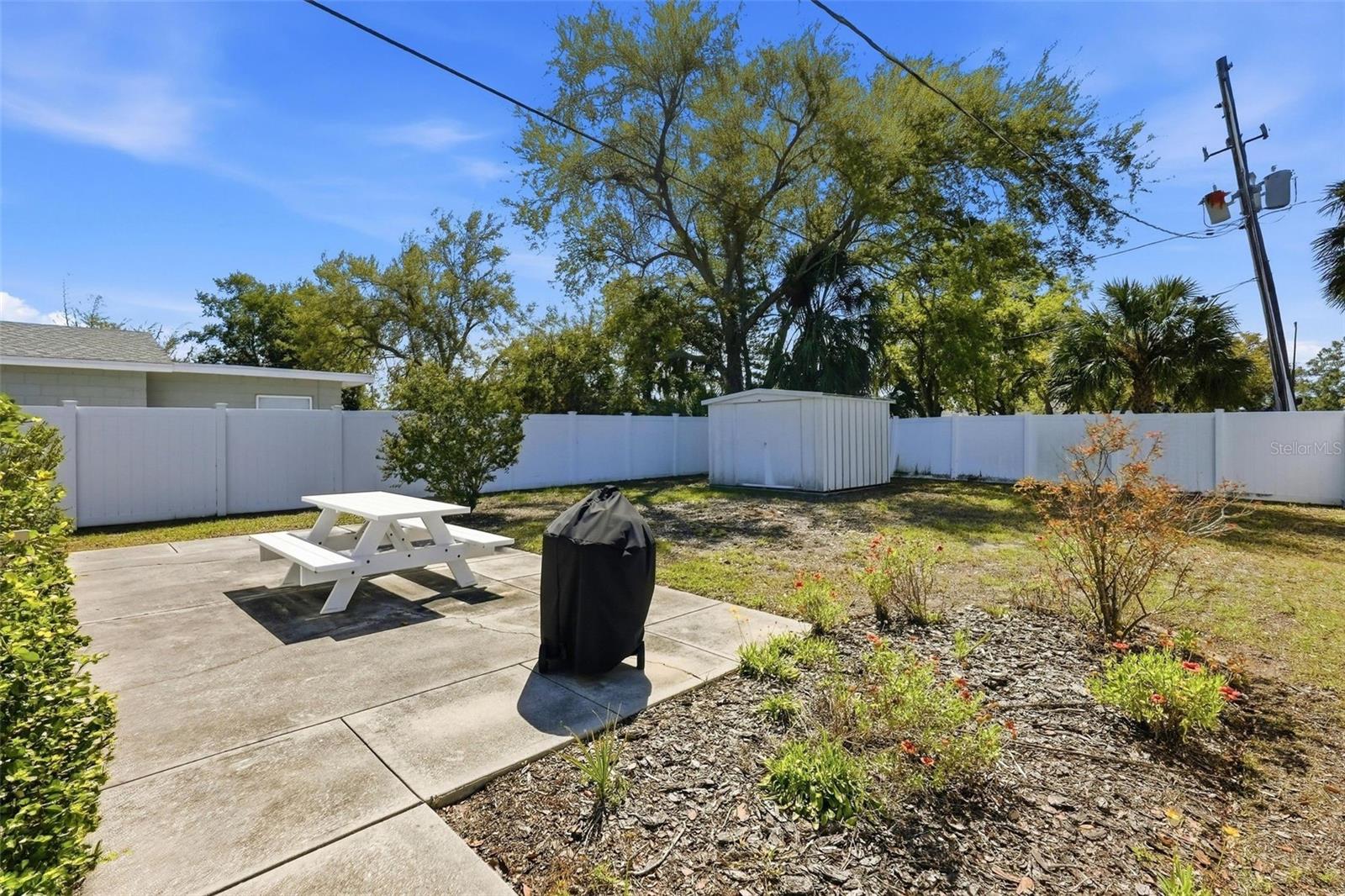 Image 18 of 23 For 320 93rd Avenue N