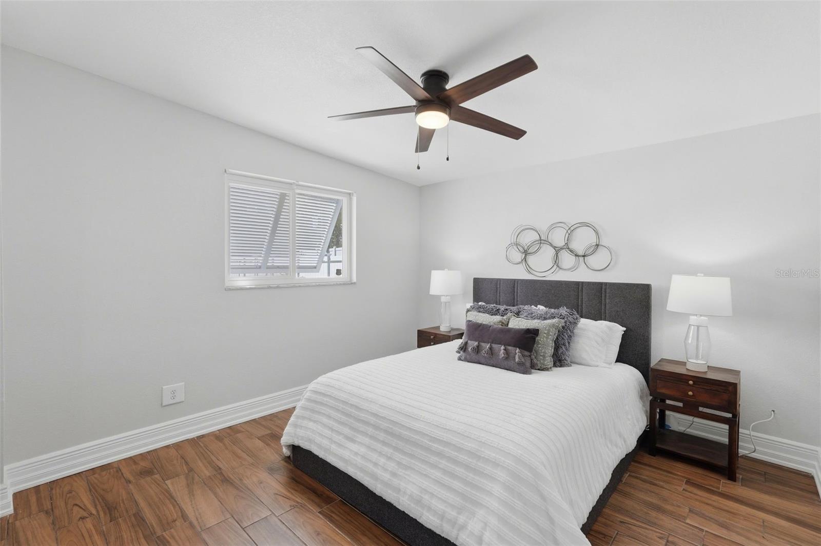 Image 8 of 23 For 320 93rd Avenue N