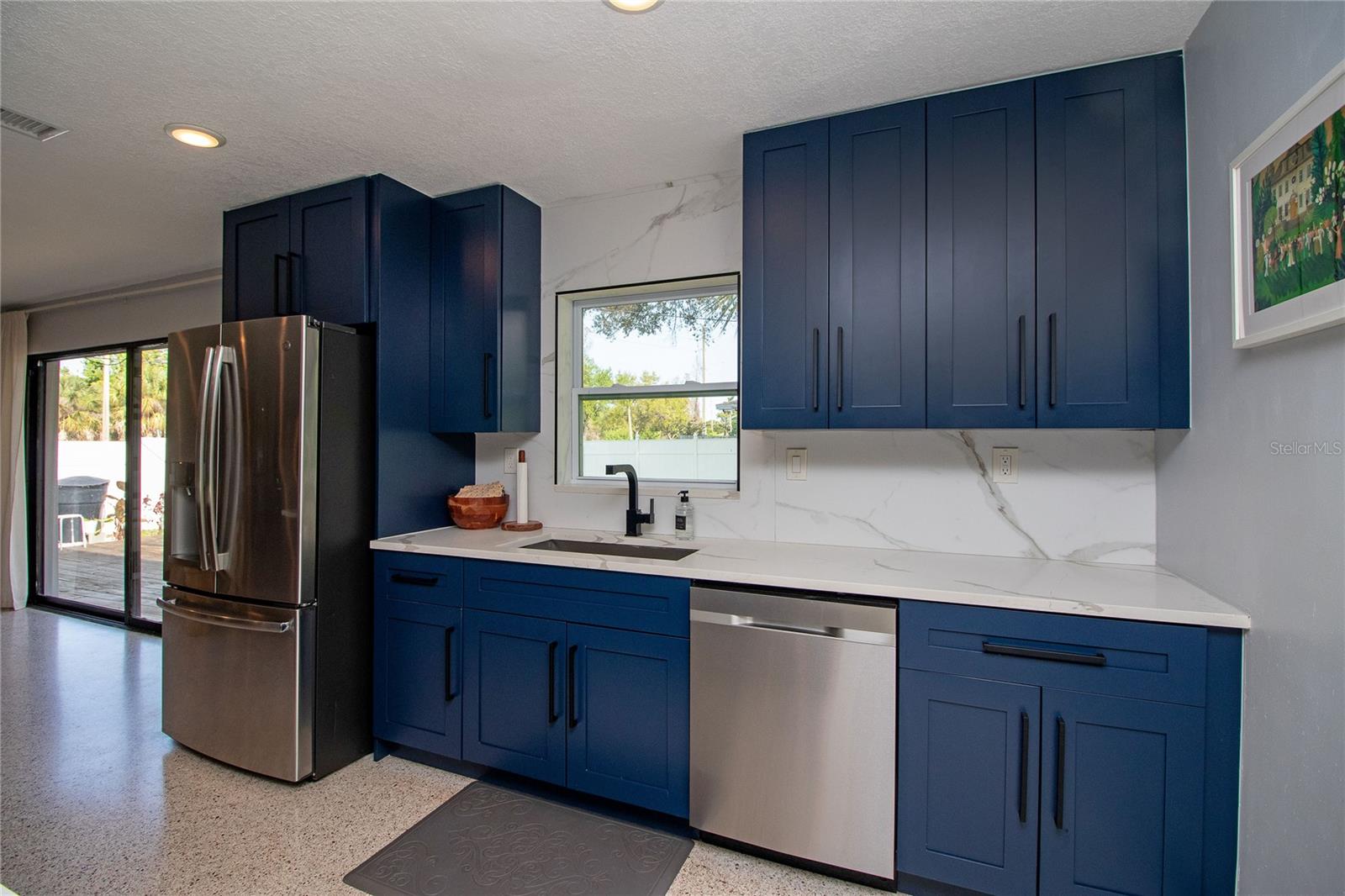 Image 21 of 70 For 4438 Dr Martin Luther King Jr Street S