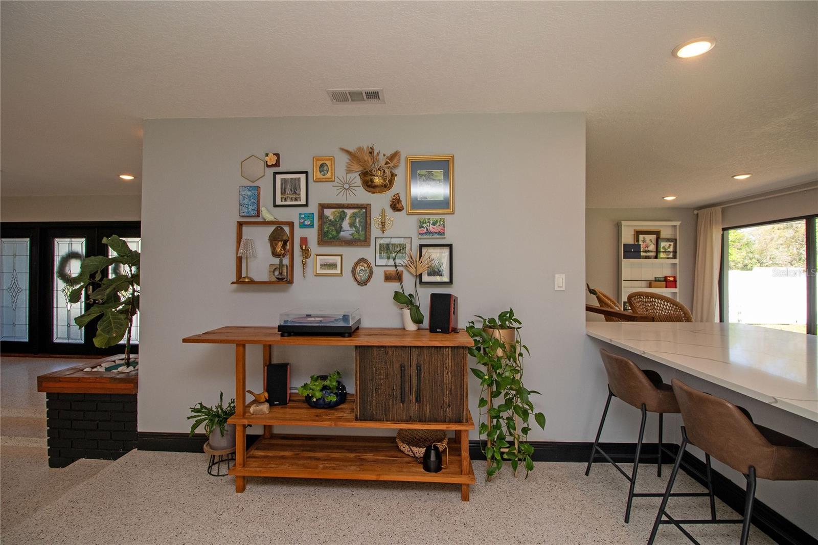 Image 26 of 70 For 4438 Dr Martin Luther King Jr Street S