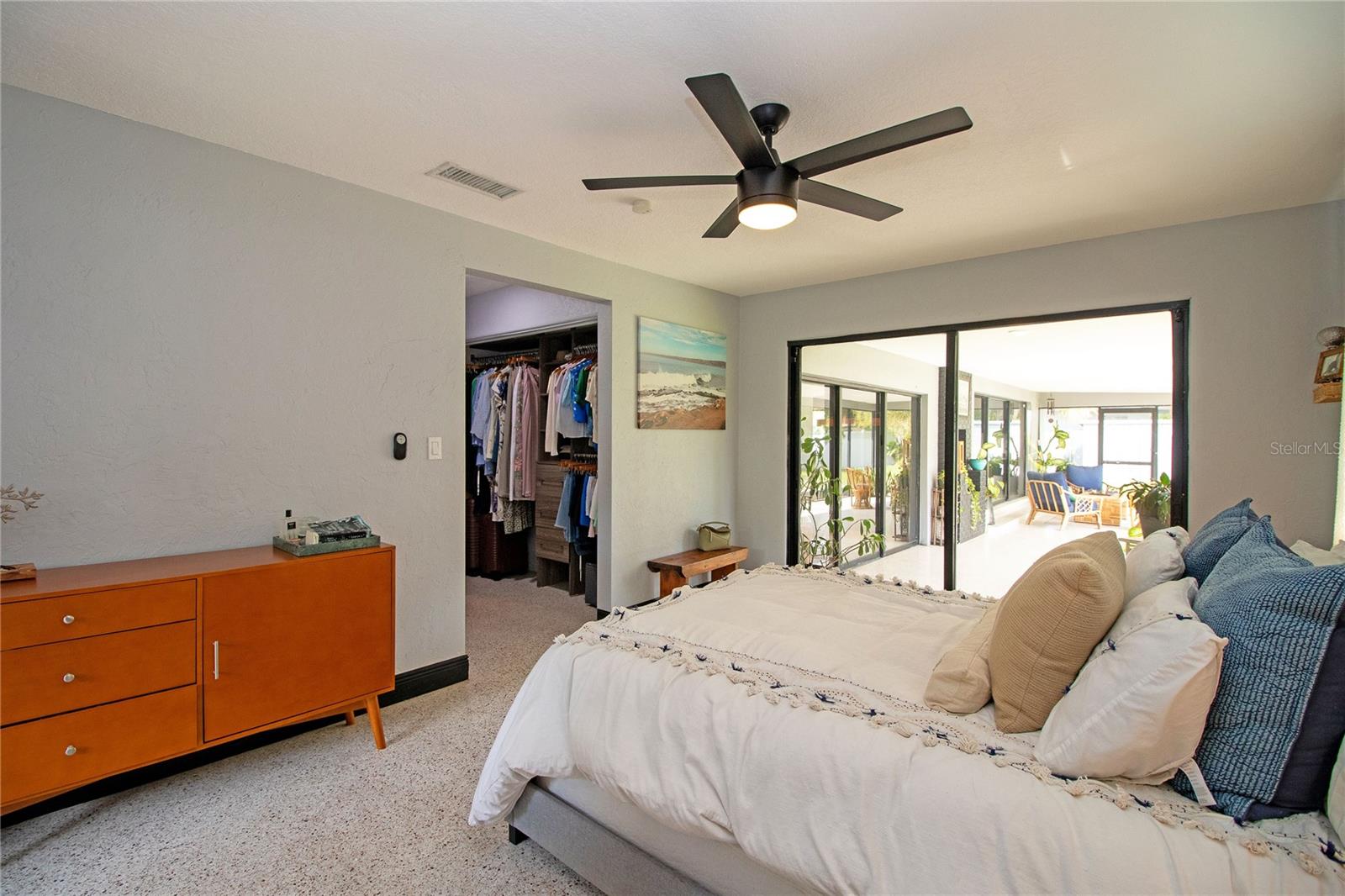 Image 33 of 70 For 4438 Dr Martin Luther King Jr Street S