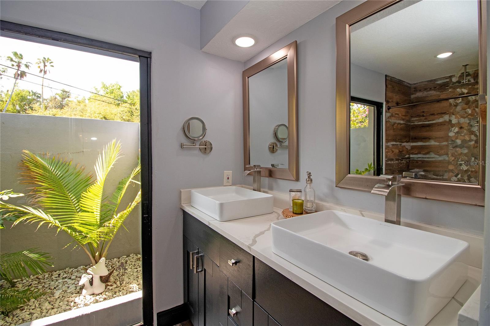 Image 36 of 70 For 4438 Dr Martin Luther King Jr Street S