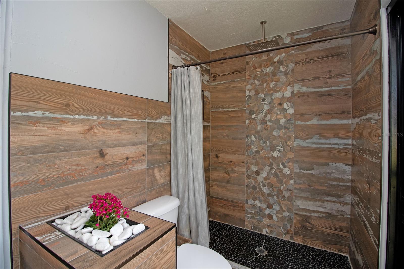 Image 39 of 70 For 4438 Dr Martin Luther King Jr Street S