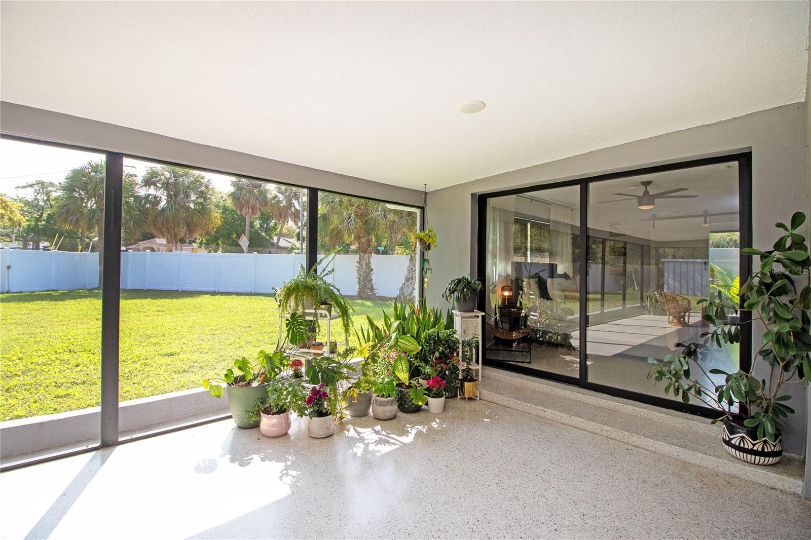 Image 52 of 70 For 4438 Dr Martin Luther King Jr Street S