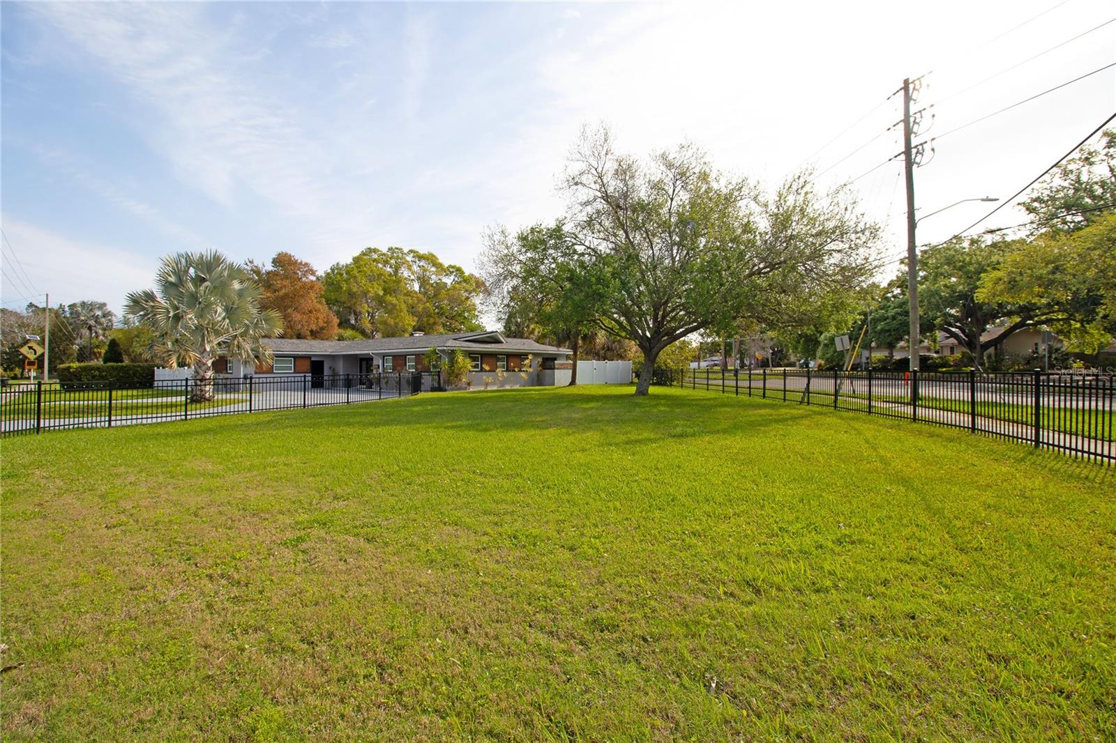 Image 68 of 70 For 4438 Dr Martin Luther King Jr Street S