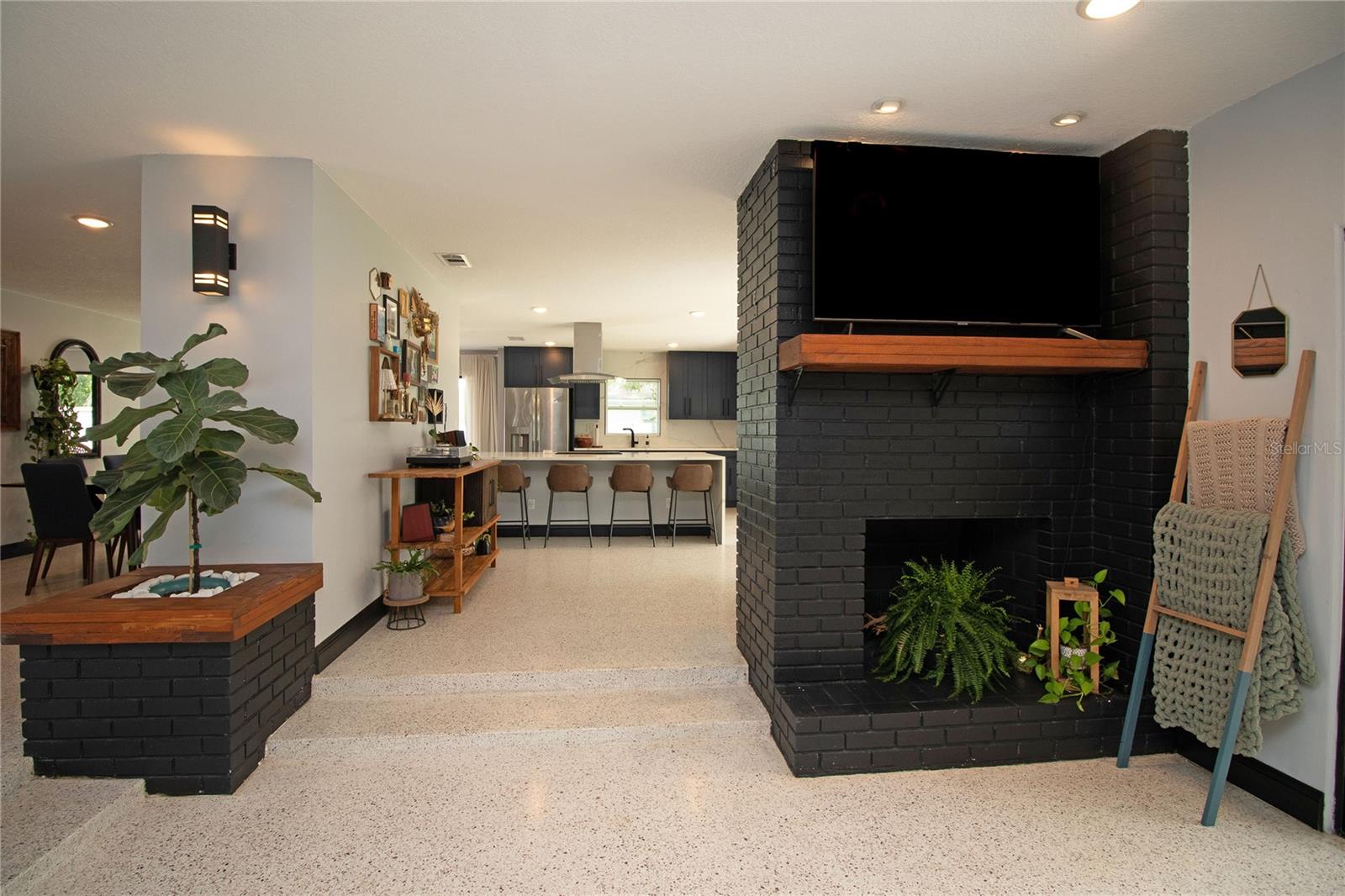 Image 9 of 70 For 4438 Dr Martin Luther King Jr Street S