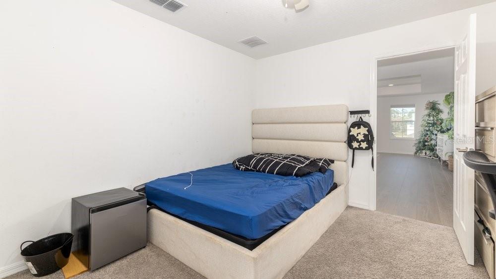 Image 18 of 28 For 7824 Notched Pine Bend